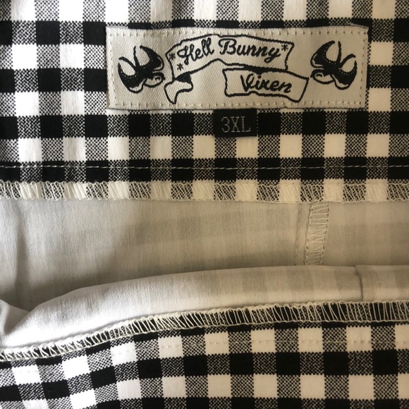 Hell Bunny 3xl Capri Black & White - Picture 4 of 9